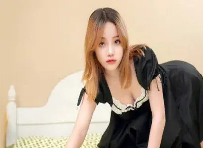 Cậu chủ chịch em giúp việc dáng ngon