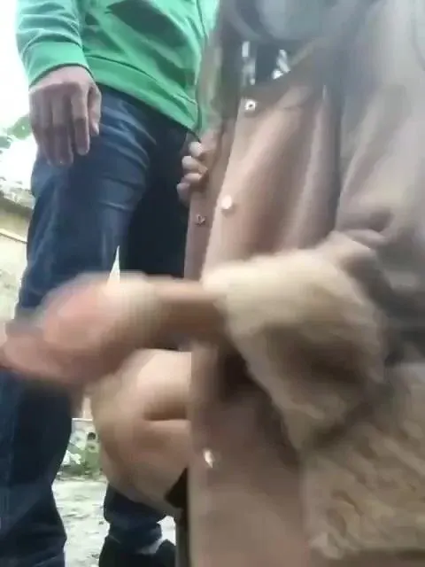 ĐANG NỨNG LỒN, GẶP A GRAP, BÚ CU CHO ANH LUÔN KKK